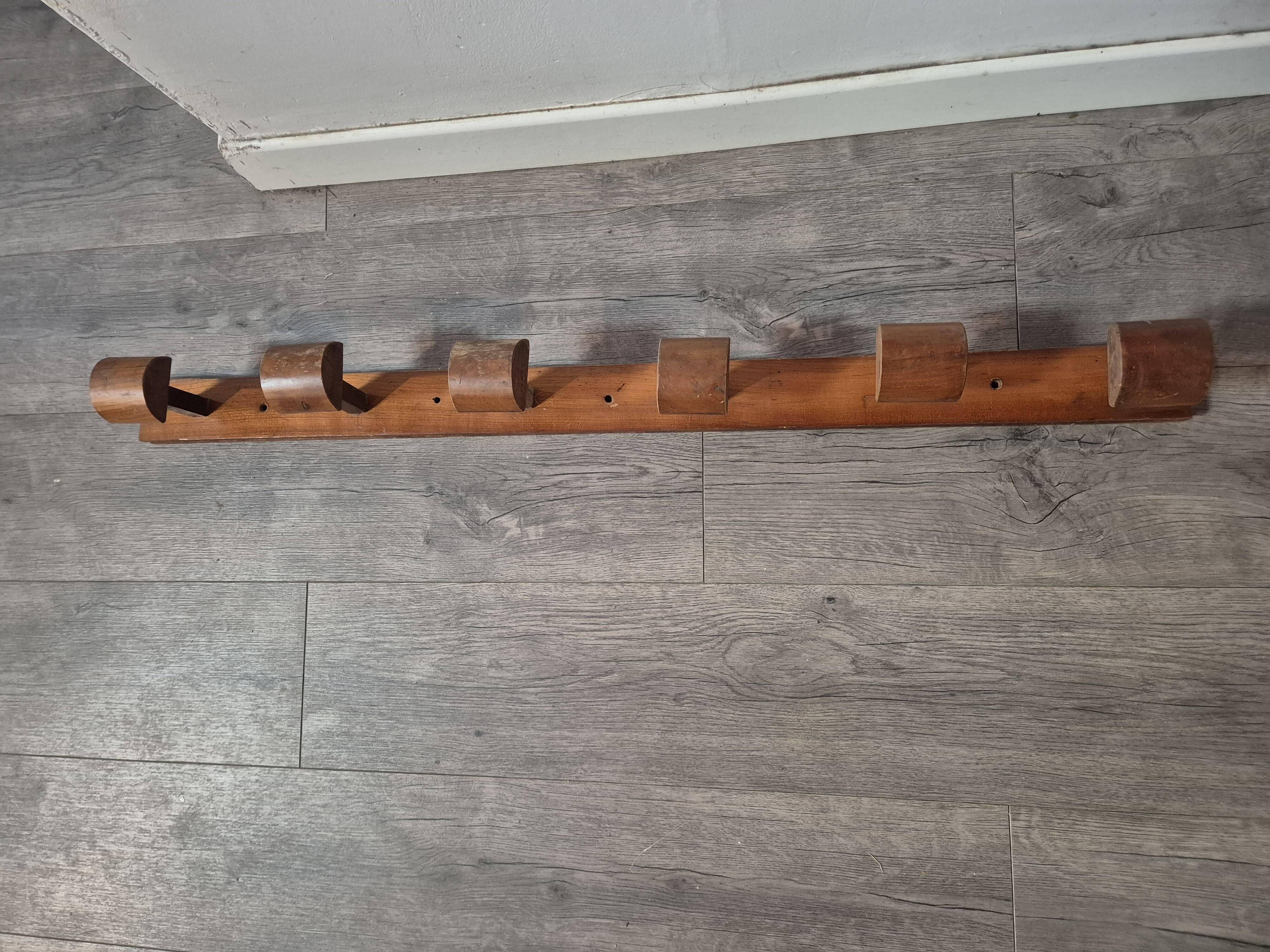 Portemanteau mural en bois 6 patères, années 60