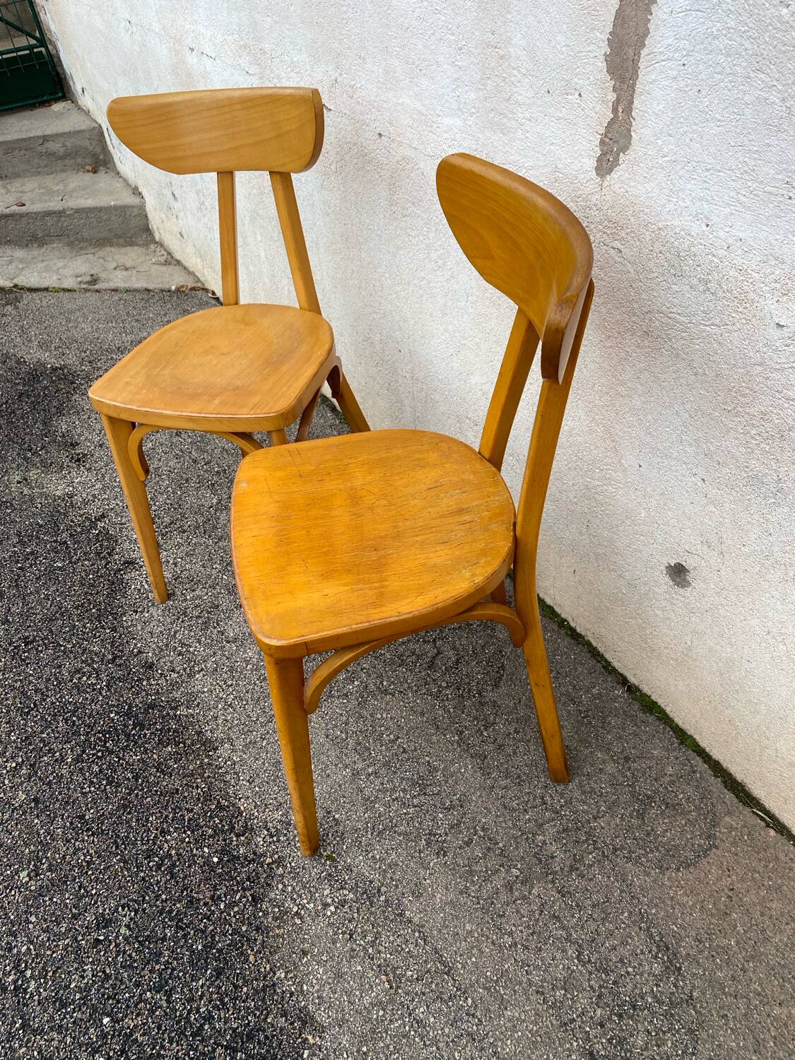 Banana chair duo