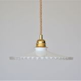 Pleated opaline suspension and jute cord