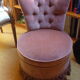 Fauteuil crapaud velours capitonné