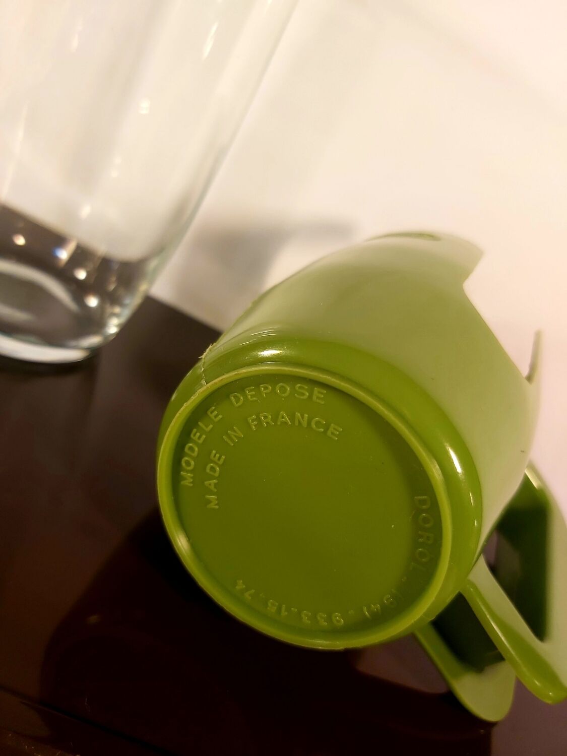 Esso advertising glasses