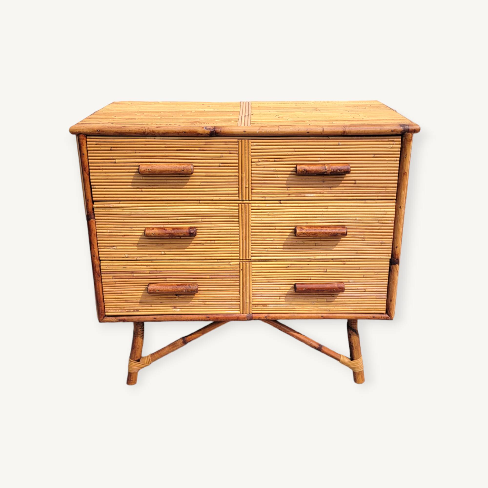 Commode en rotin vers 1960