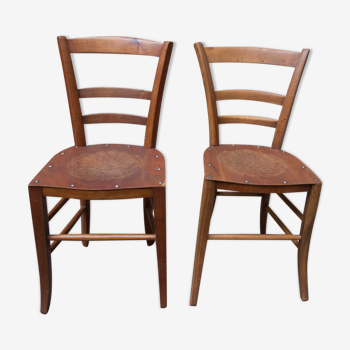 Paire de chaises en bois des années 20