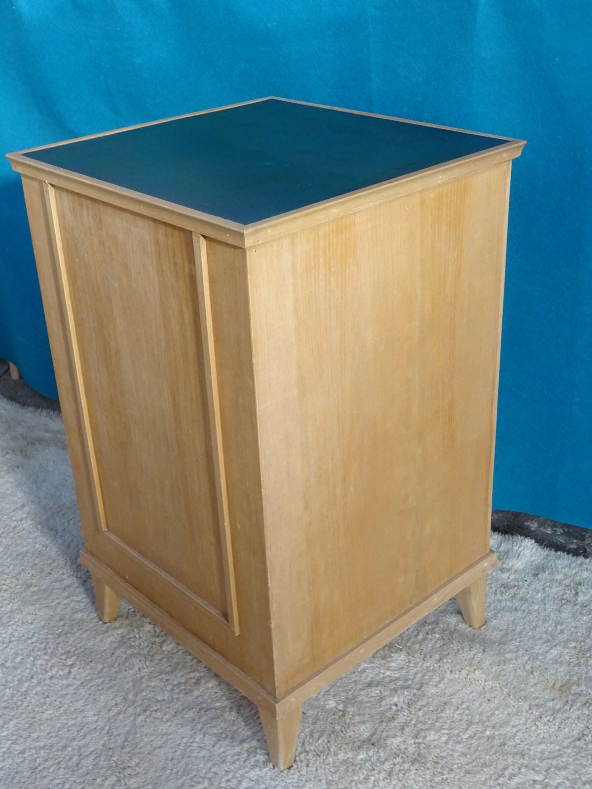 Store checkout counter 50s