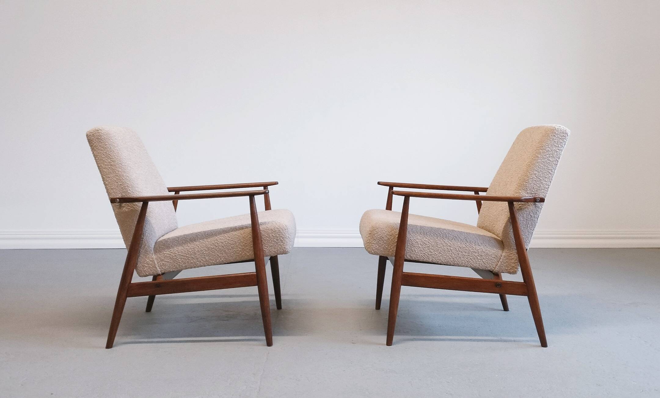 1960 Henryk Lis Mid Century Armchair in Beige Boucle