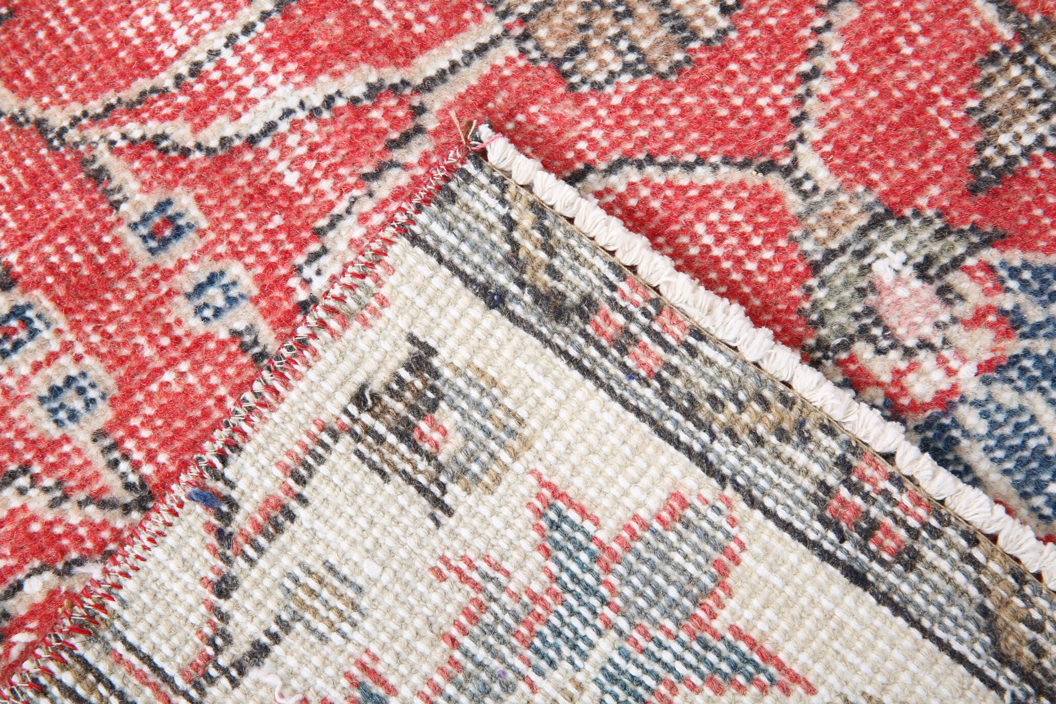 2x8 red floral turkish runner rug.77x261cm