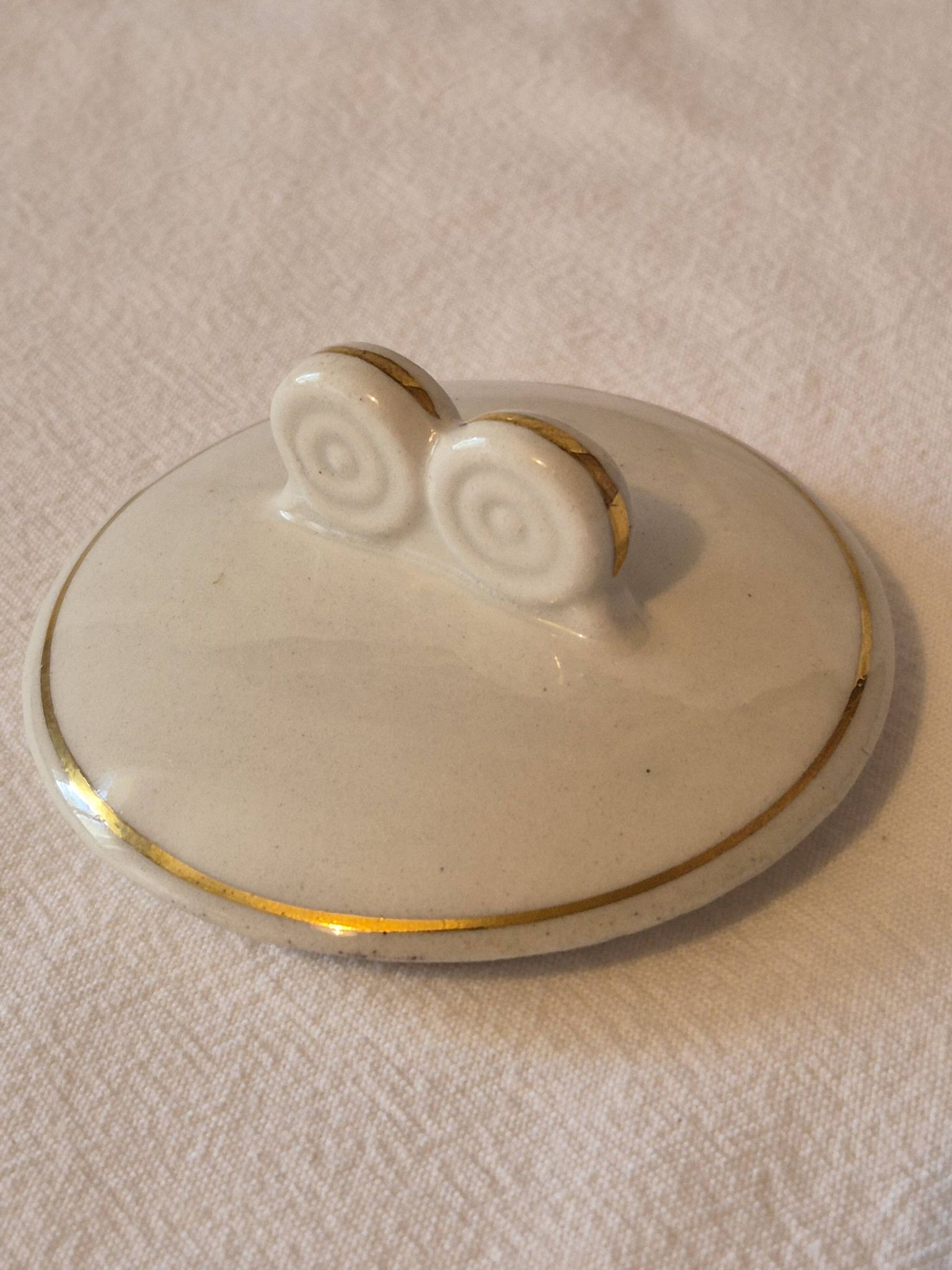Covered sugar bowl half-porcelain Lunéville Keller and Guerin A587