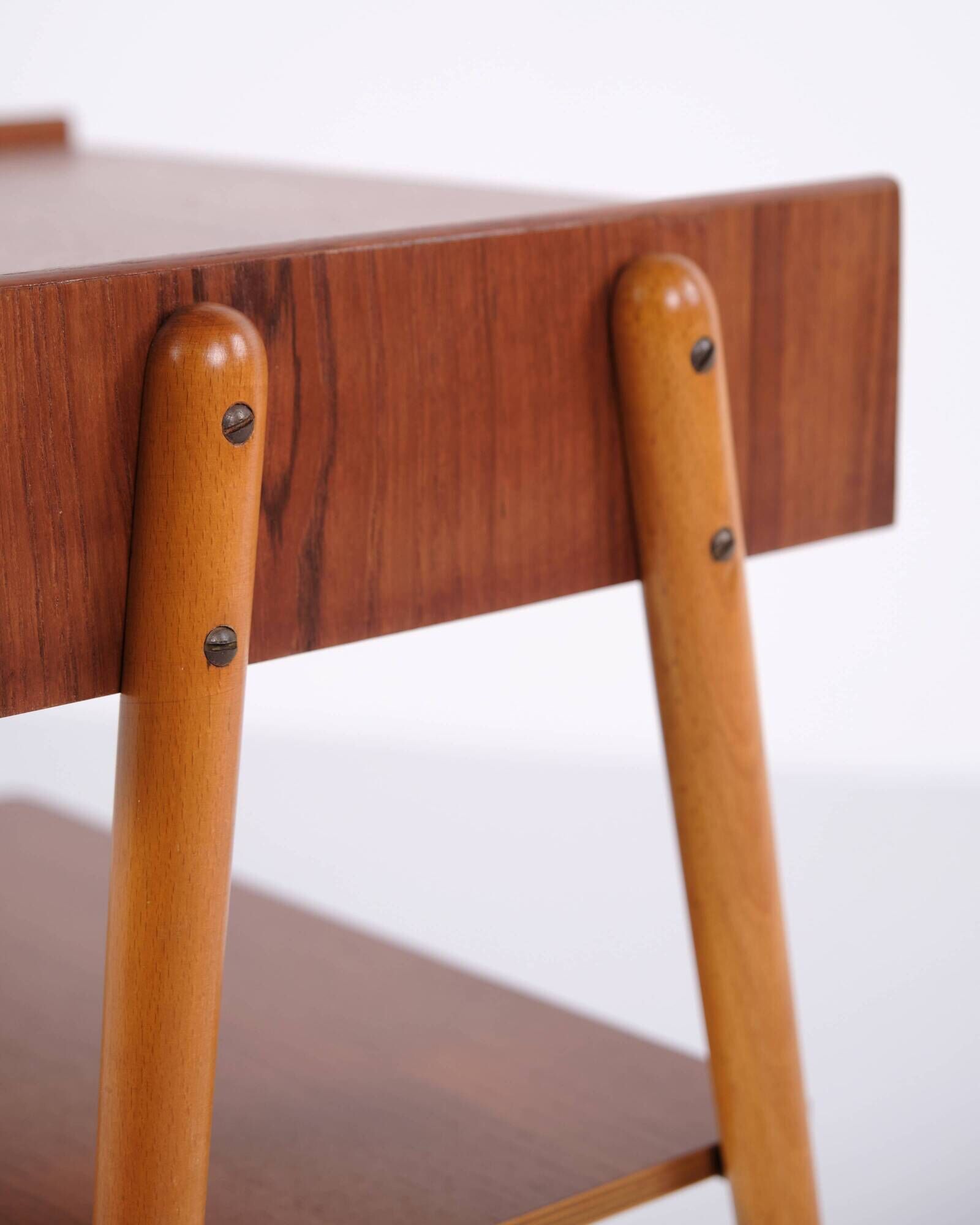 Side/bedside table - Teak - AB Carlström & Co furniture factory - Sweden - 1950s