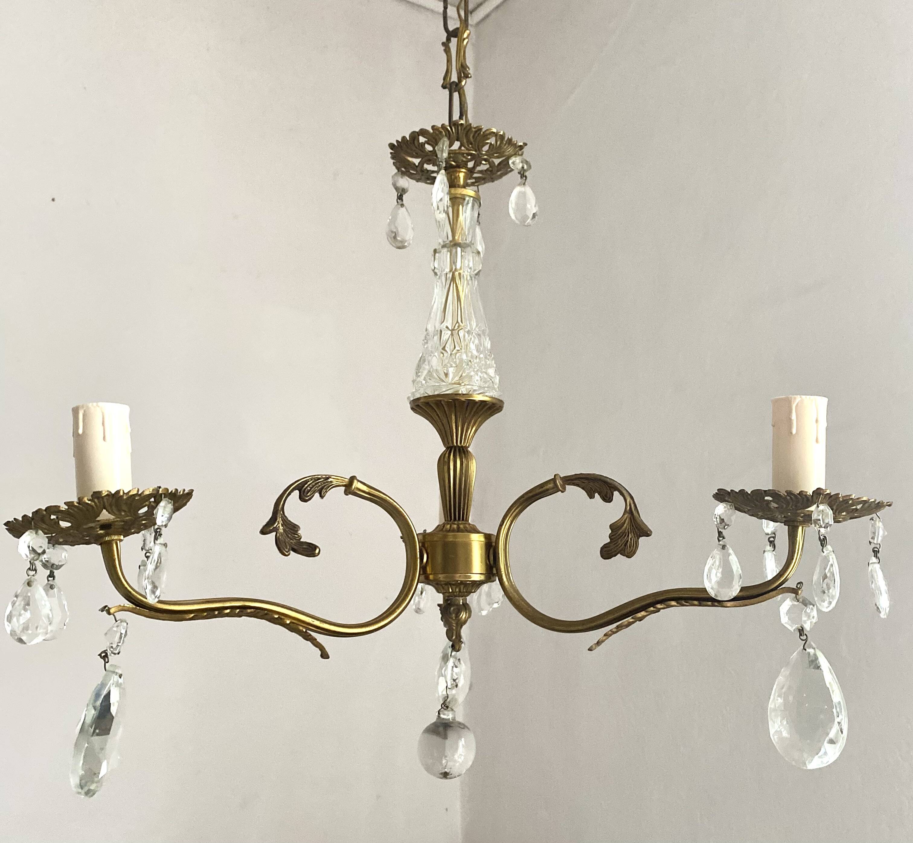 Chandeliers with glass drops 3 lights