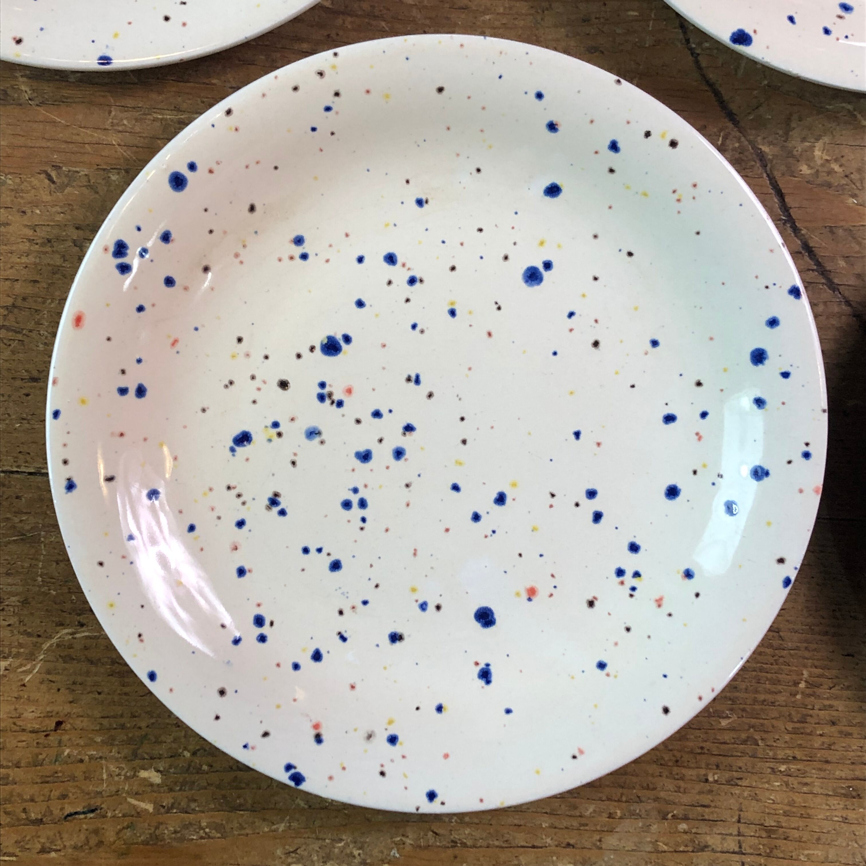 5 plates in English earthenware John Tams