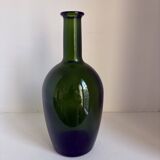 Set of 8 decorative items