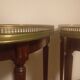 Tables basses bouillotte rognon de style Louis XVI