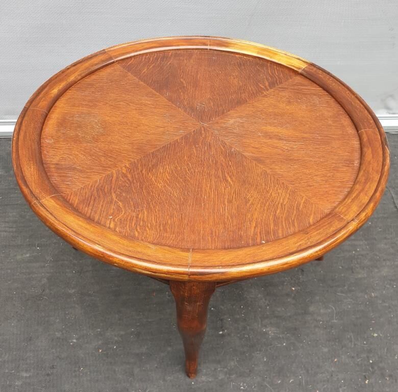 Vintage side table Louis XV style