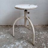Tabouret d’atelier tripode réglable