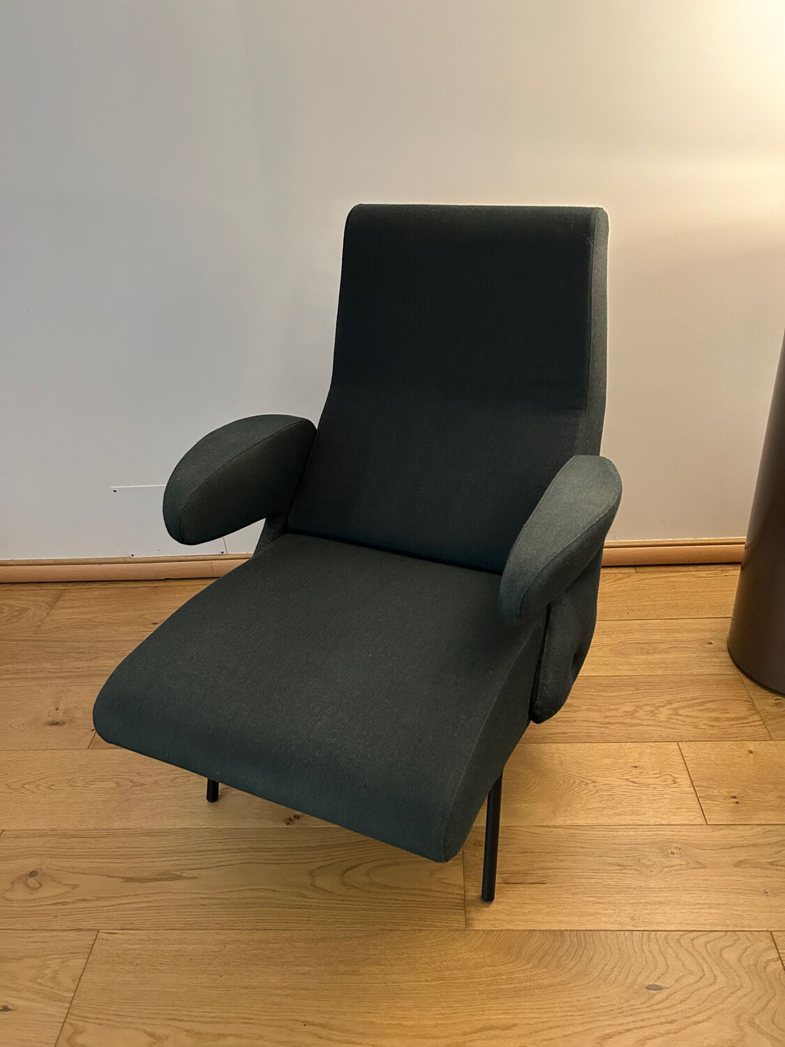 Delfino armchair
