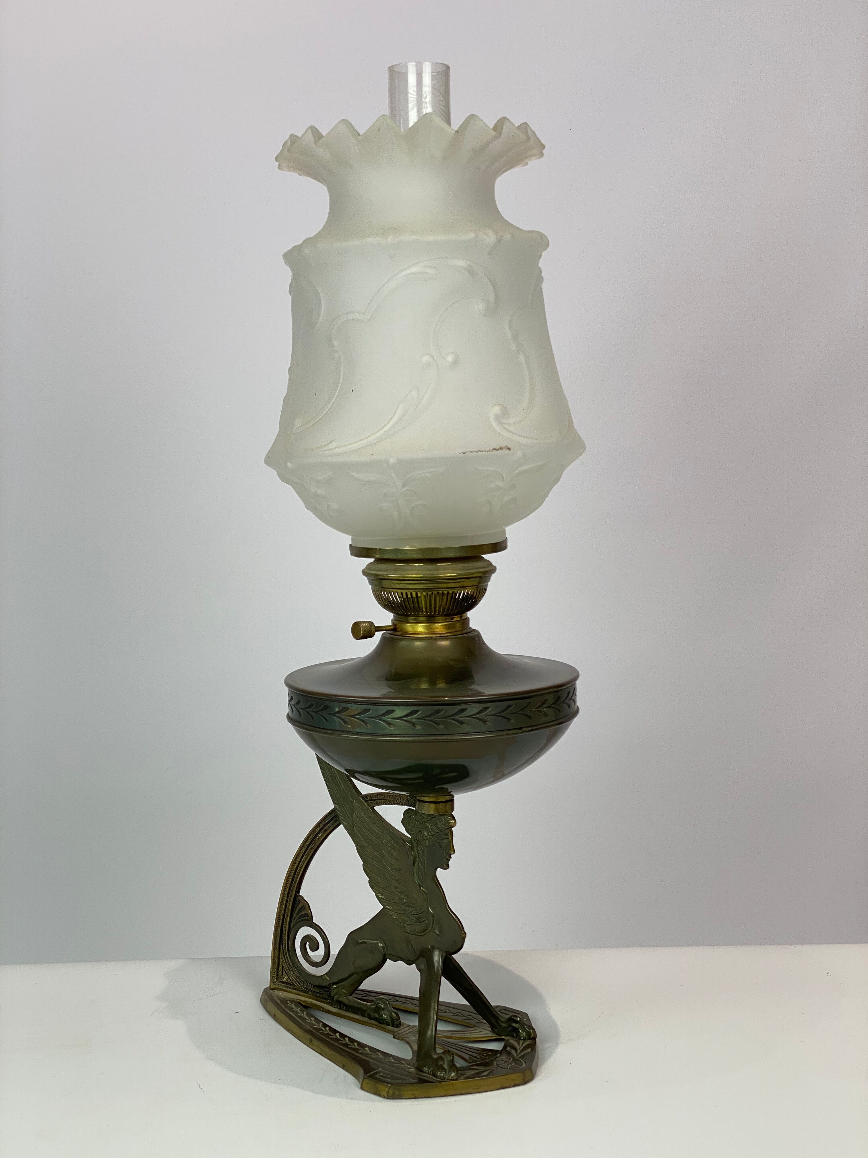 Kerosene lamp in the style in Art Noveau of burnished brass, 1920s