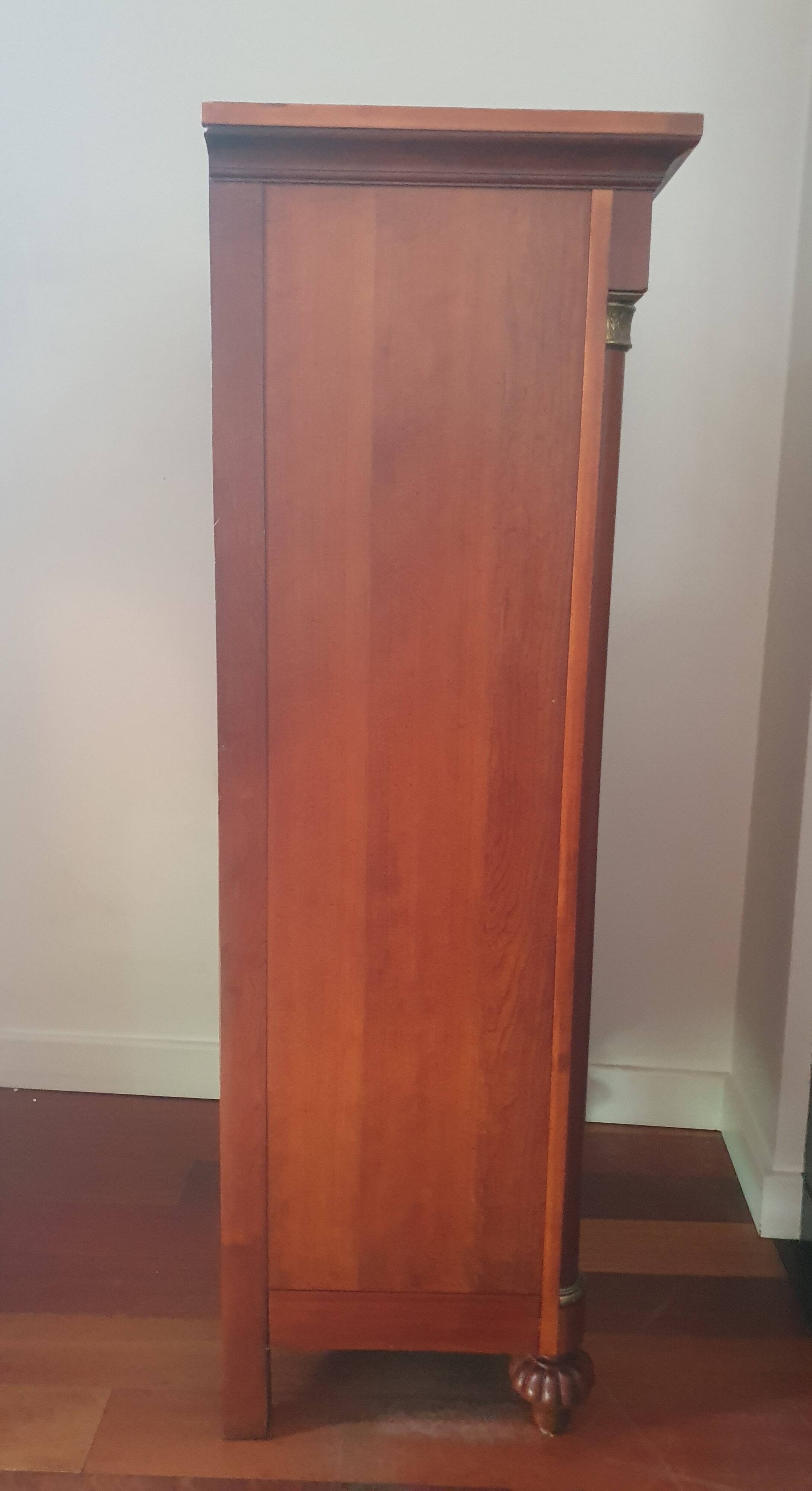 Chiffonier