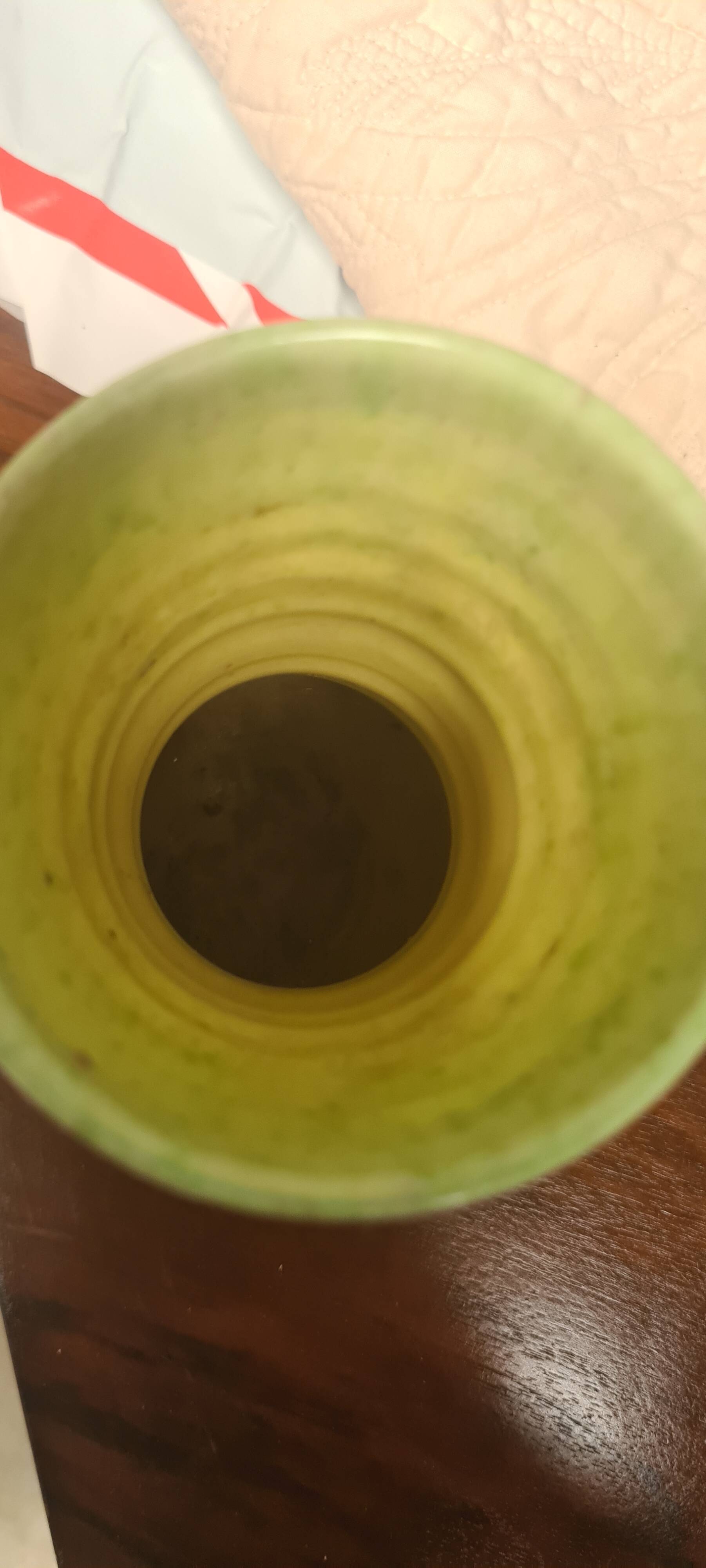 Vase en gres  vert signé accolay 1975 ,  18x10 tres bon etat