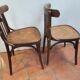 Paire de chaises de bistrot anciennes déco sur le dessus 8