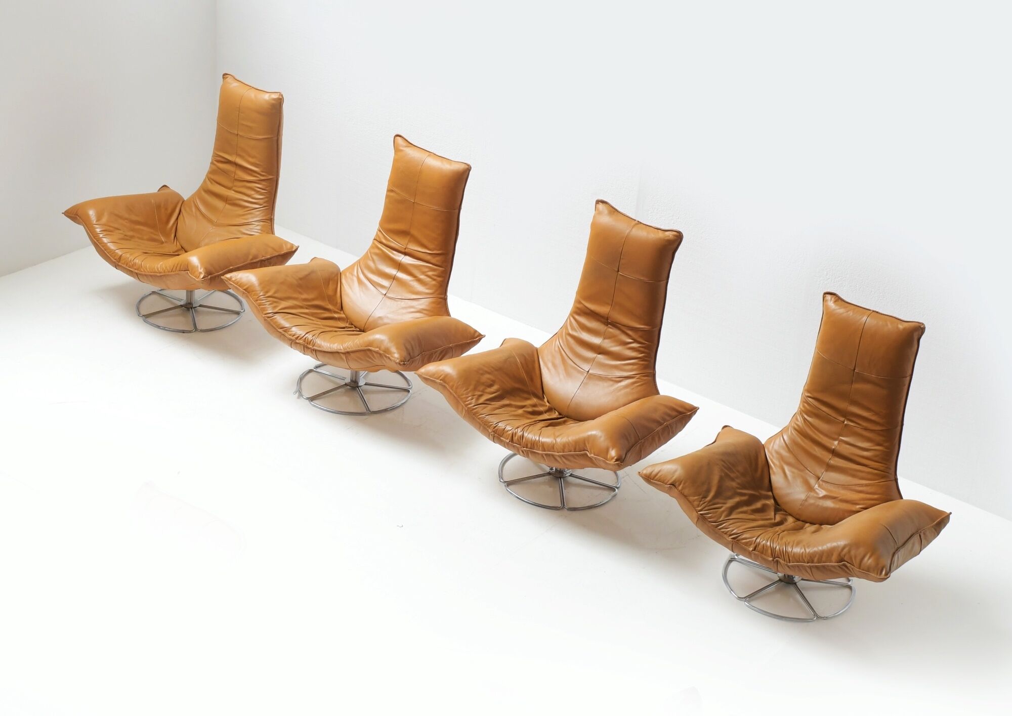 Wammes  cognac leather lounge chairs by Gerard Van Den Berg  for Montis 1978