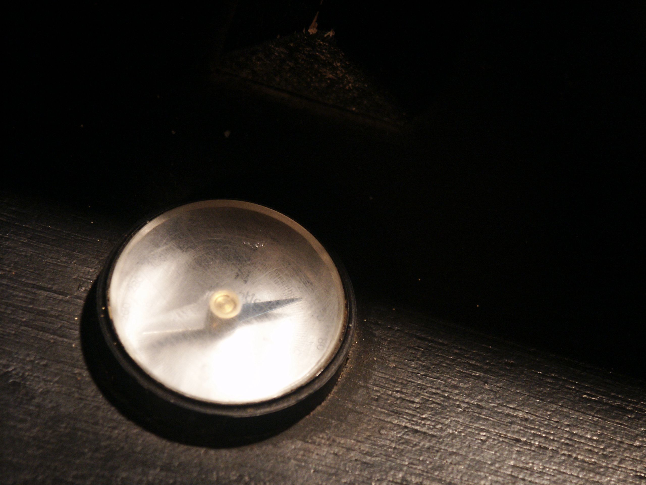 Wooden wine bonus pyramid, 70s/80s