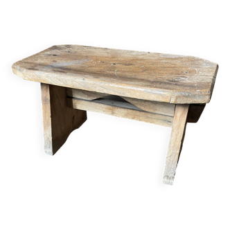 Tabouret bas rustique