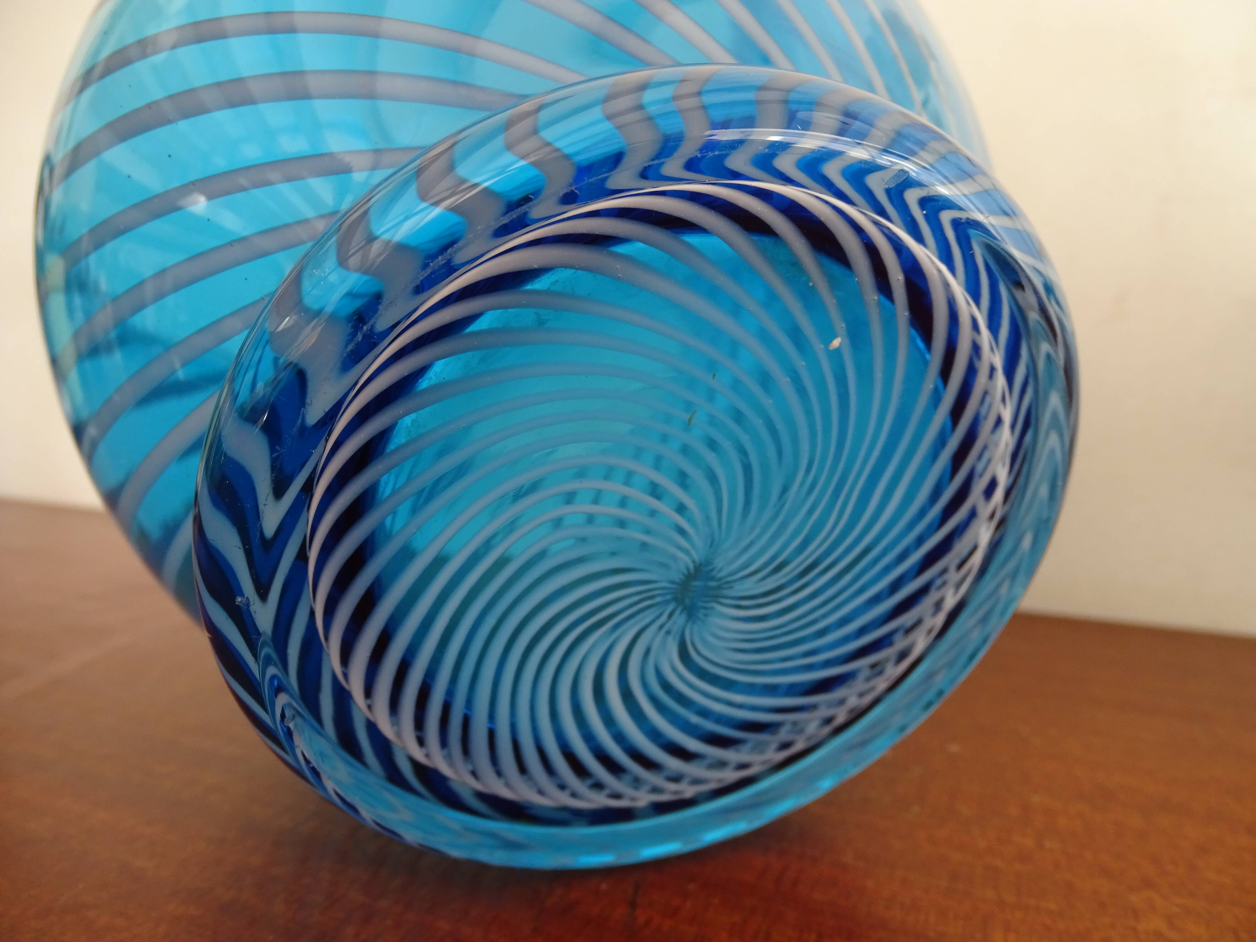 Blue spiral blown glass vase