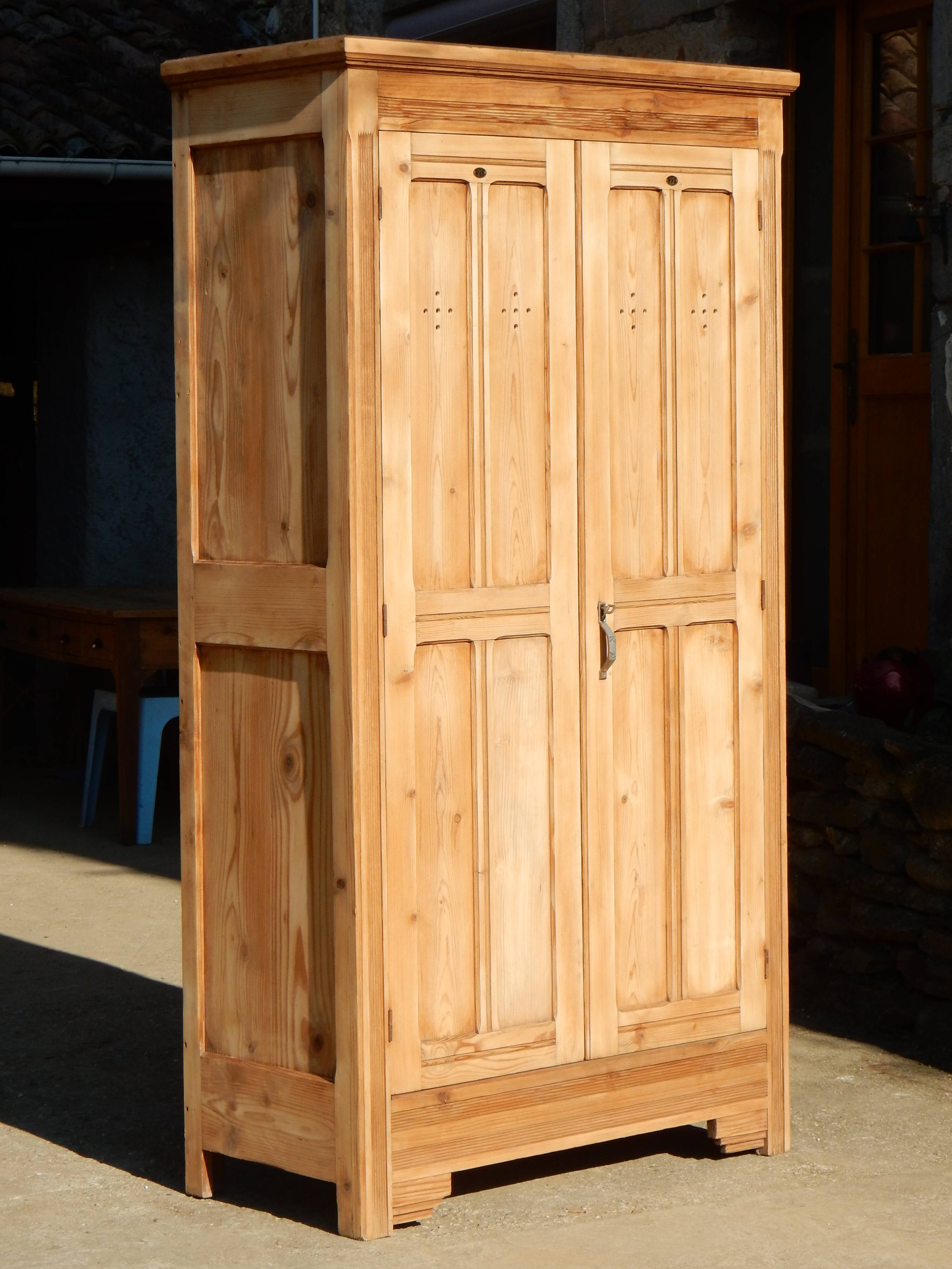 Old industrial wooden locker room - Parisian fir wardrobe