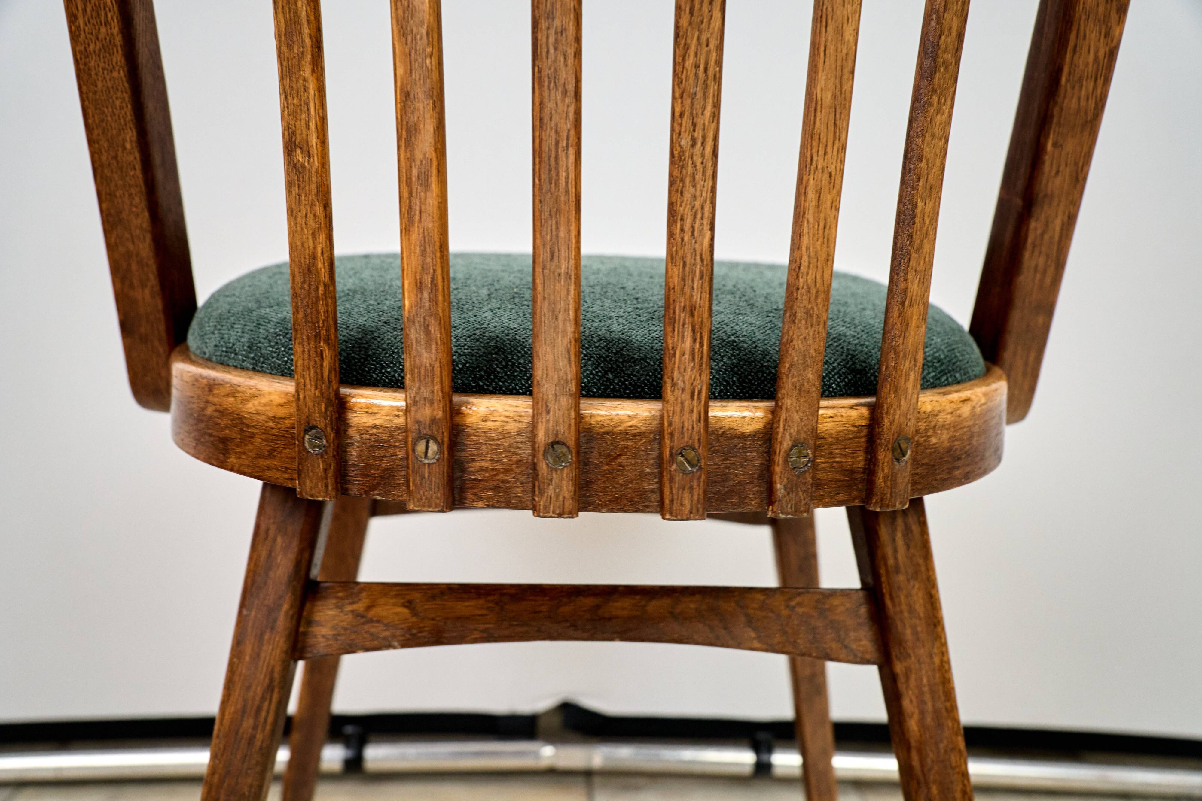 Set of Four Oak Chairs by Antonín Šuman, 1960s, Czechoslovakia