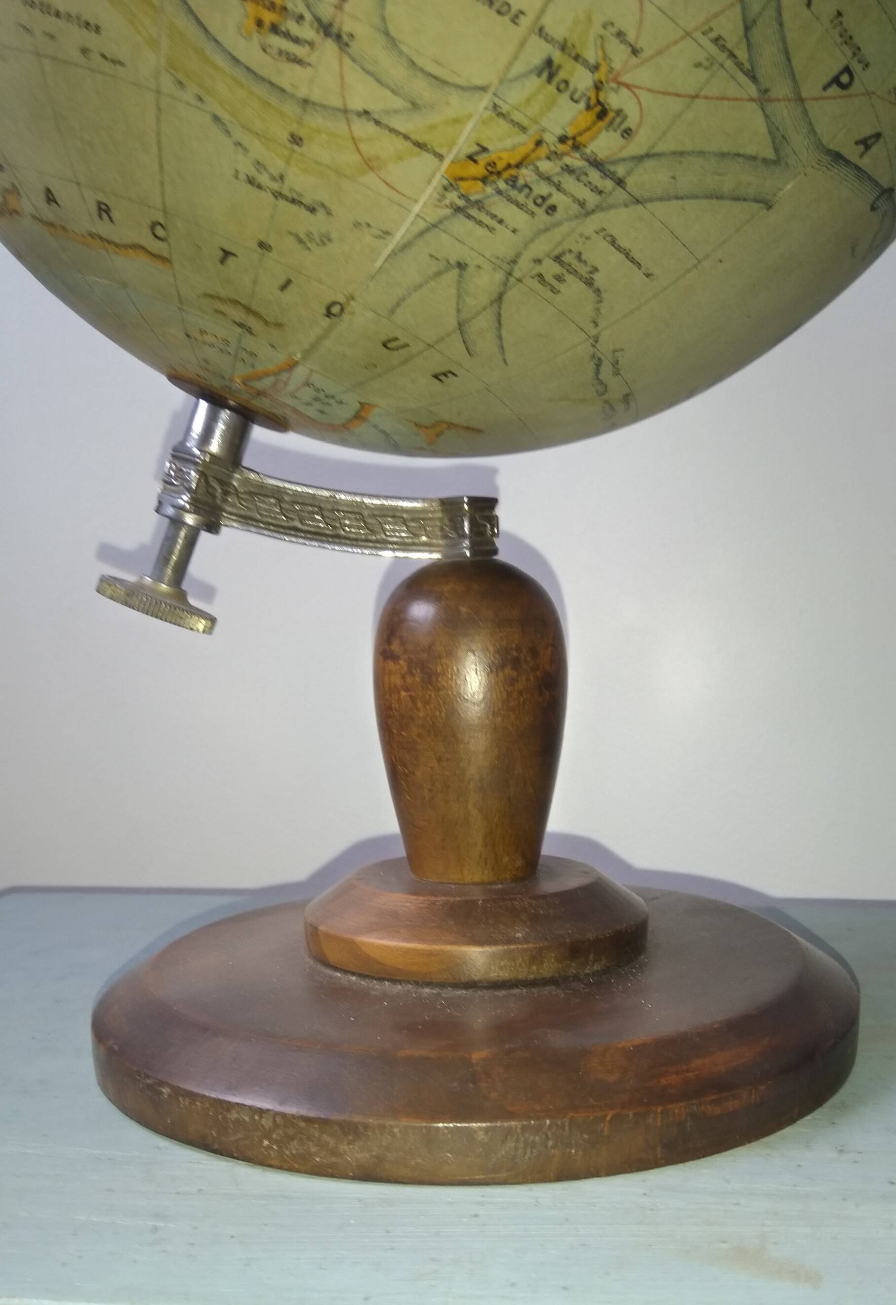 Terrestrial globe Forest Girard and barrere early 20th century