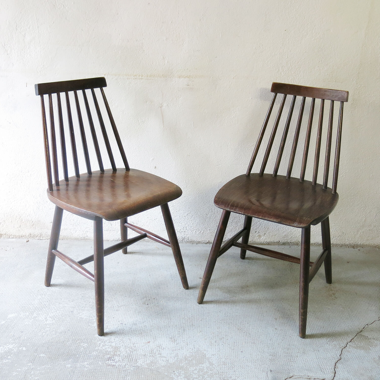 Paire de chaises scandinaves