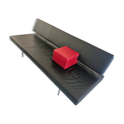 Martin Visser BR 02.7 / Canapé-lit / ‘t Spectrum / Années 1980 / Cuir noir / coussin rouge