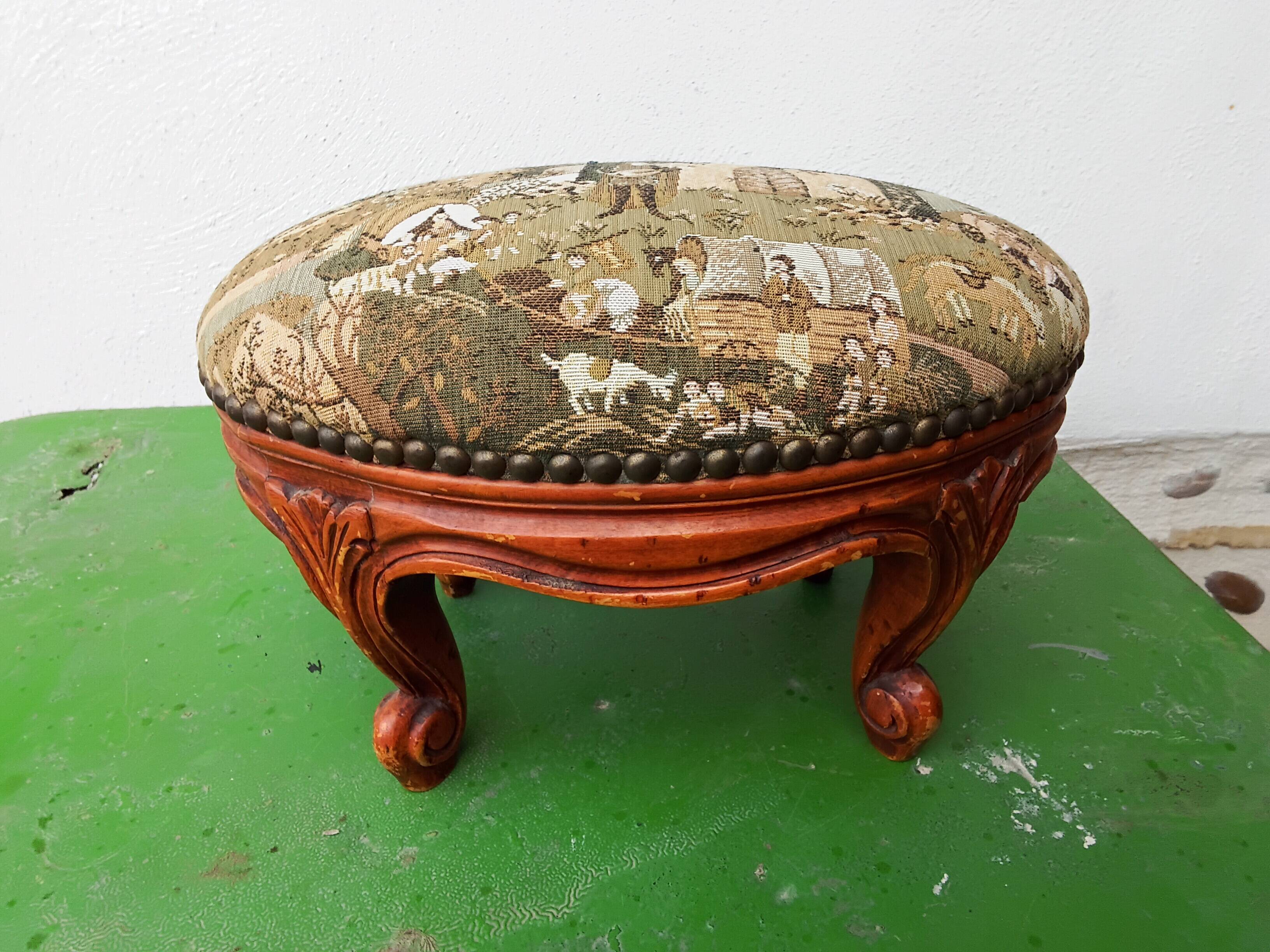 Louis XV style footrest