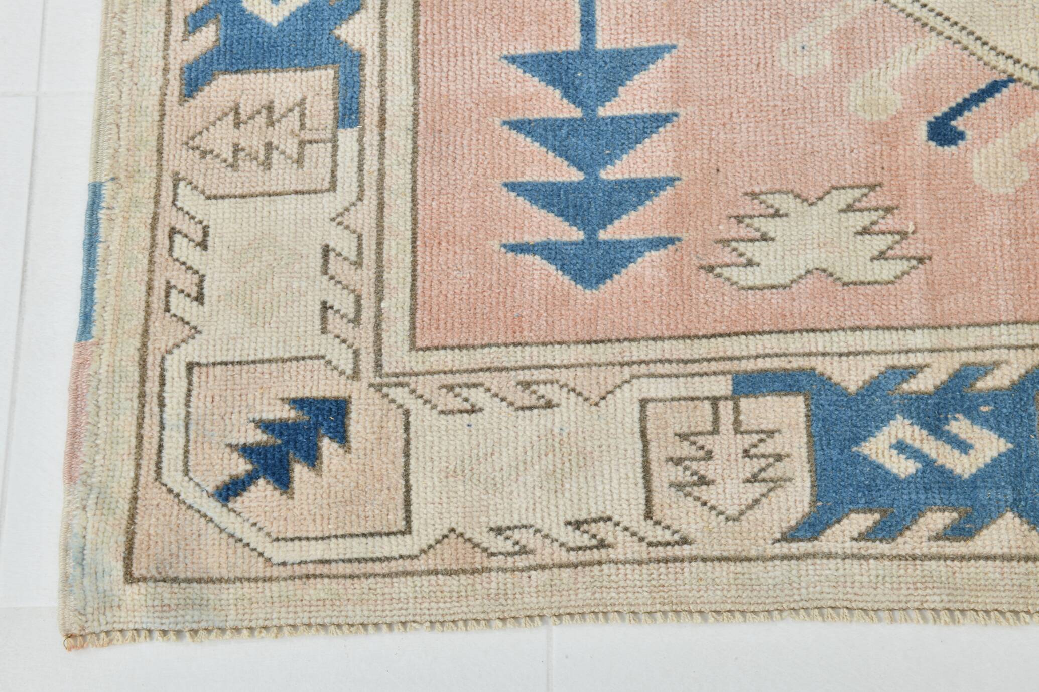 5x7 Peach & Blue Contemporary Vintage Rug, 154x226Cm SK22969