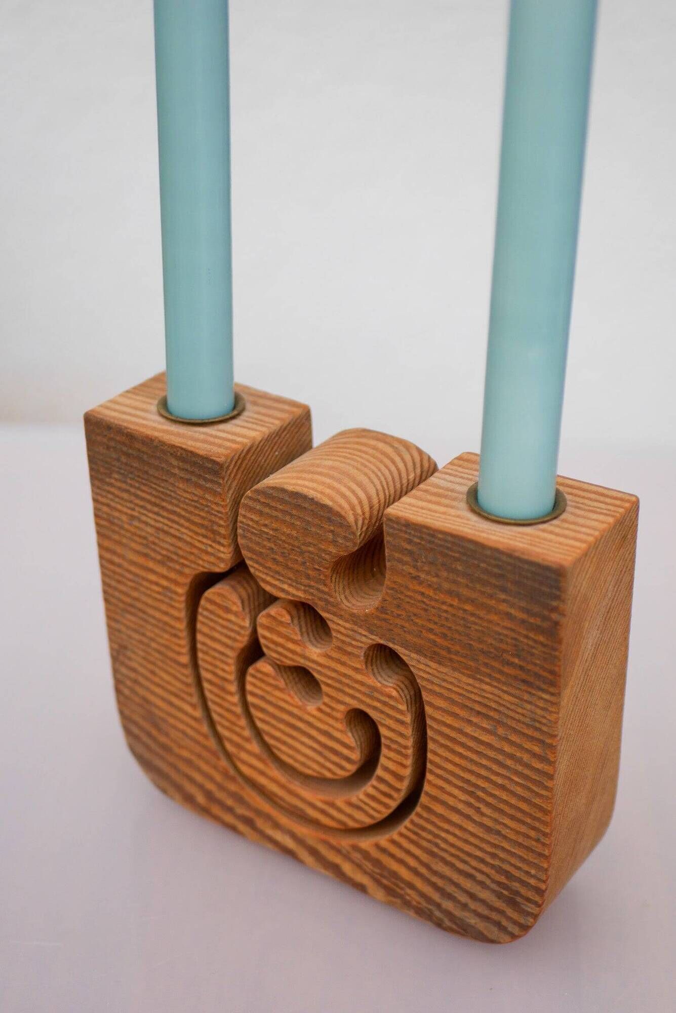 Scandinavian Modern Candle Holder in Wood by Gunnar Kanevad, Sweden, Organic Shape
