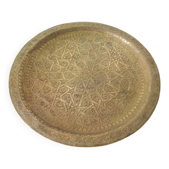 Old oriental tea service tray in finely chiseled brass/bronze 34 cm