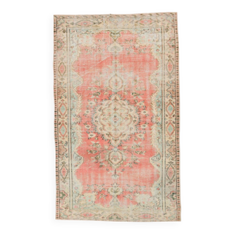 5x8 Coral Pink Classic Vintage Rug, 147x243 Cm