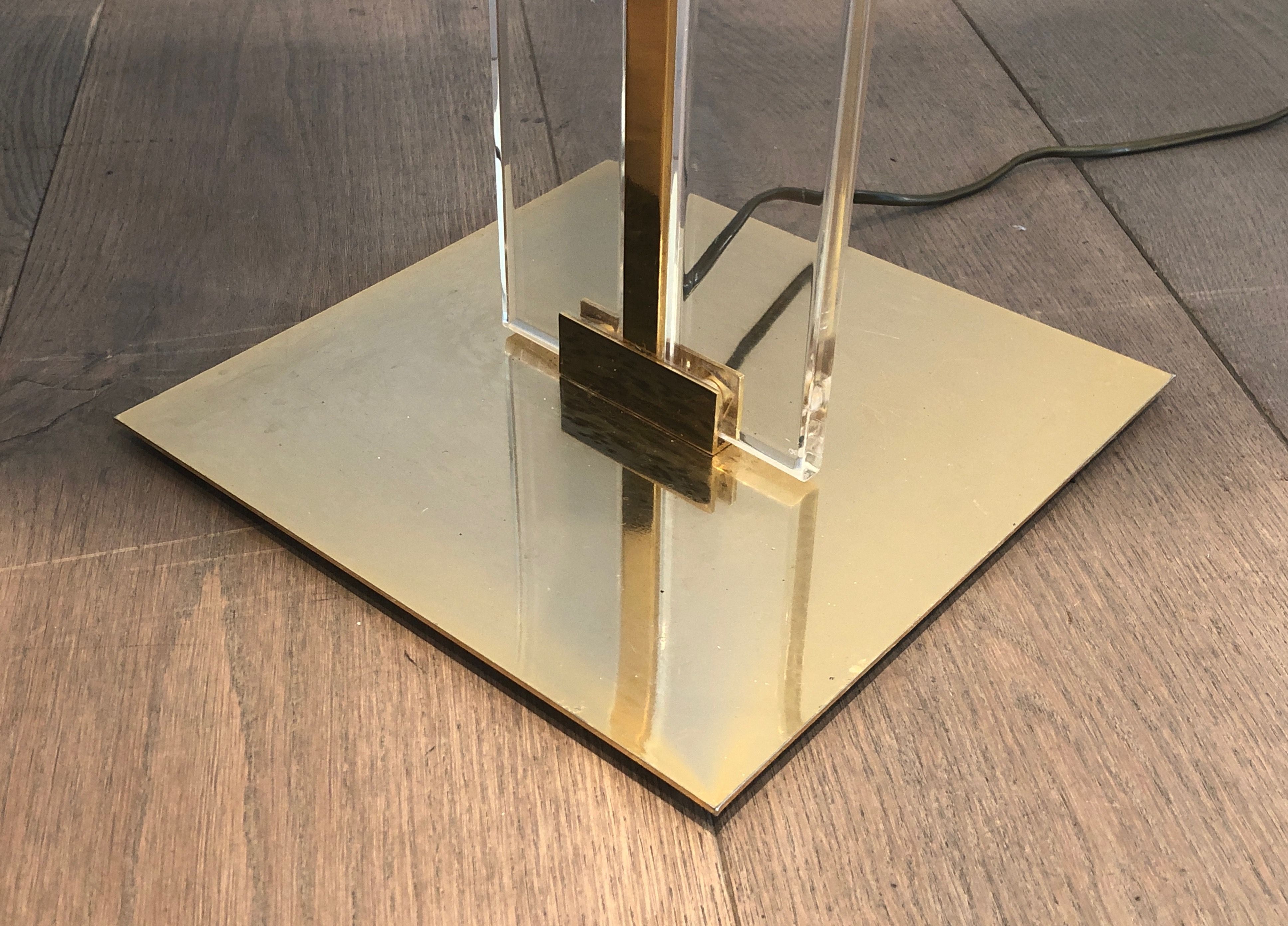 Lampadaire de parquet en verre et laiton