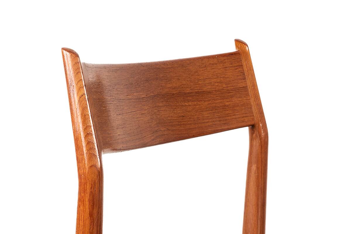6 Danish chairs in teak and new skai, model 418 Arne Vodder 1960.