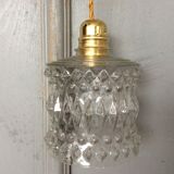 Glass globe suspension