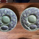 2 plates in artichoke slip