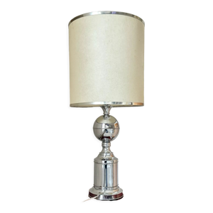 lampe en métal chromé