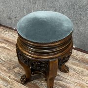 Asia 19th century: adjustable piano stool with screws in solid mahogany circa 1850