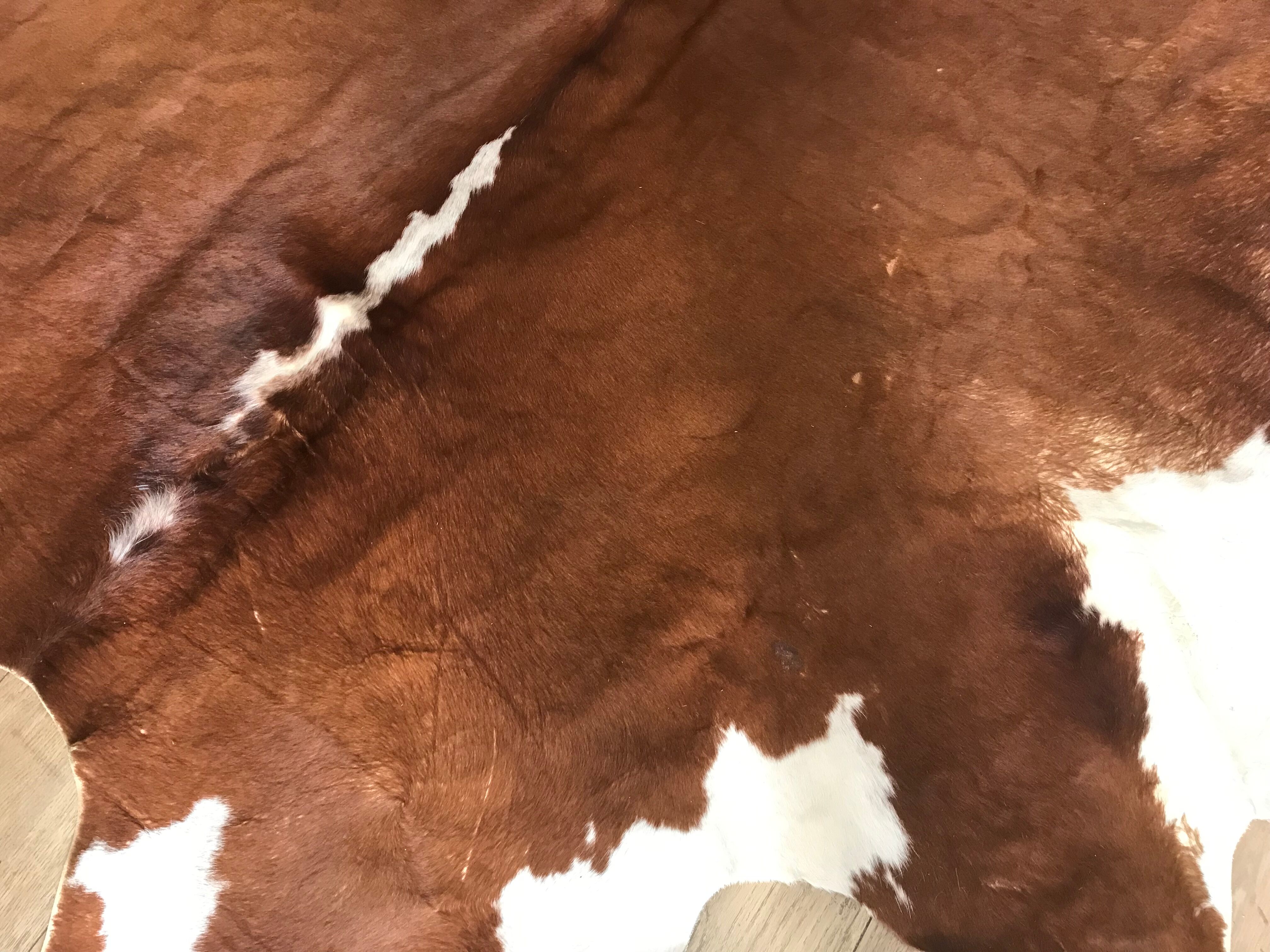 Vintage cowhide 225x170cm