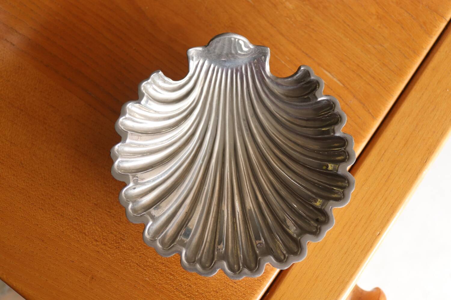 Silver-plated metal shell tray – J. L'Herminé-Després