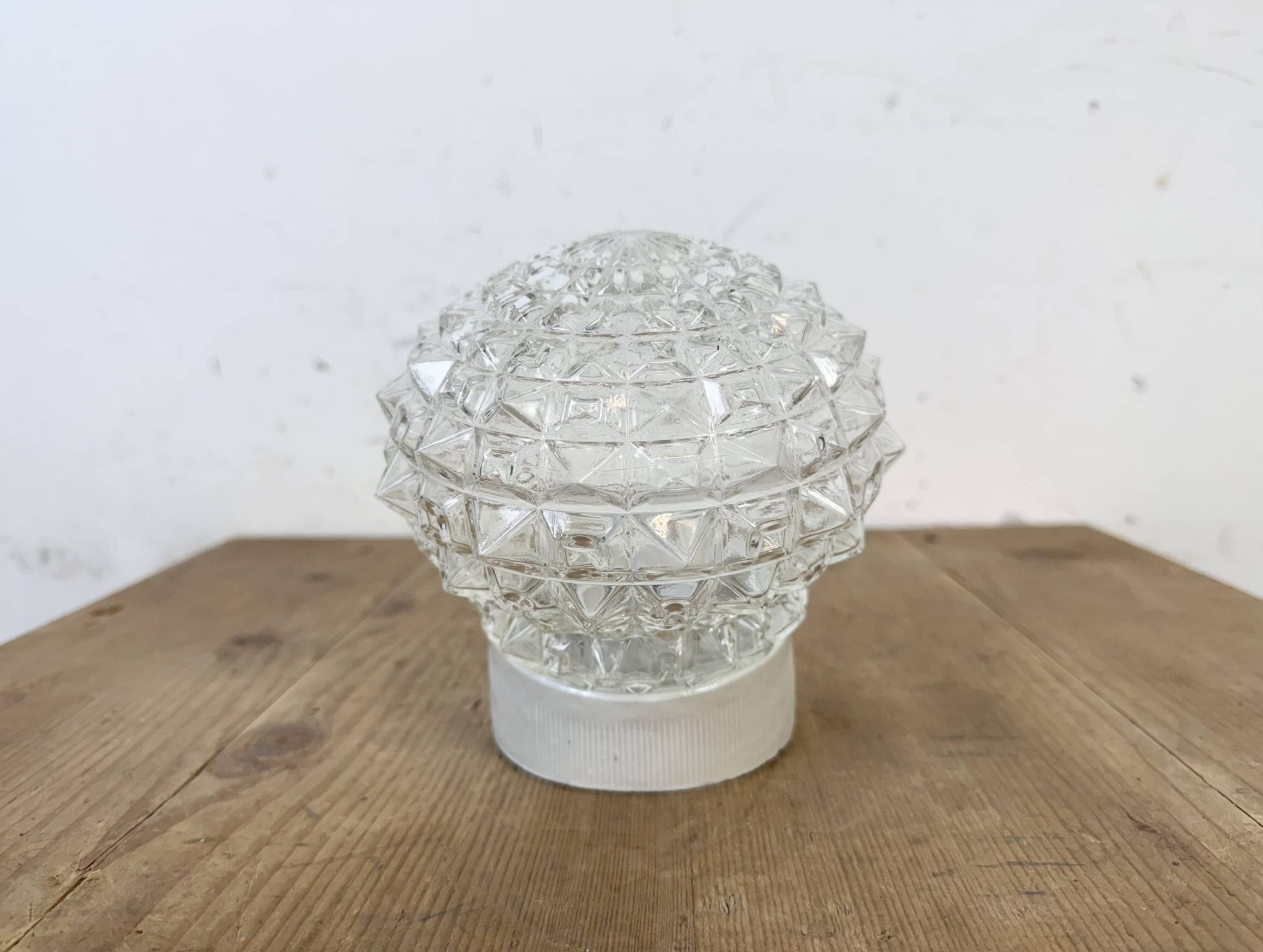 Vintage White Porcelain Wall Light, 1970s