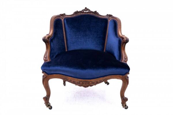 Paire de fauteuils anciens, France, seconde moitié du XIXe siècle. Après restauration.
