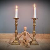 Duo of brass candlesticks 60