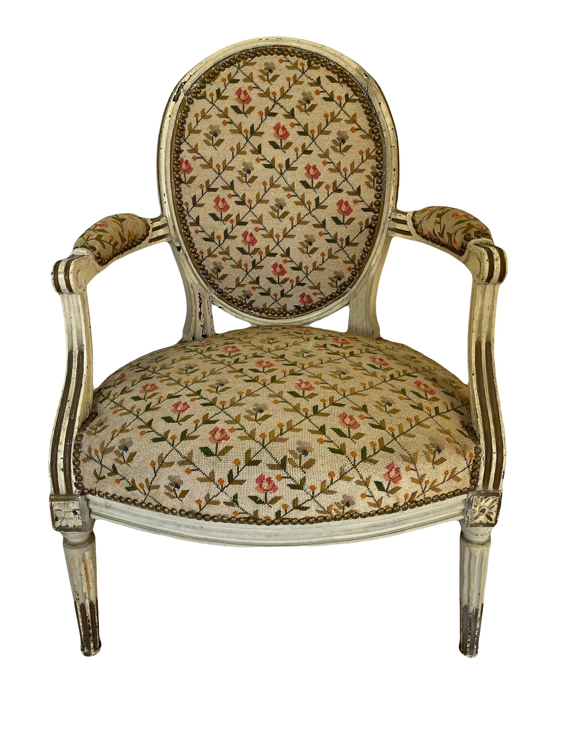 Ensemble de fauteuils médaillon époque Louis XVI, 18ème