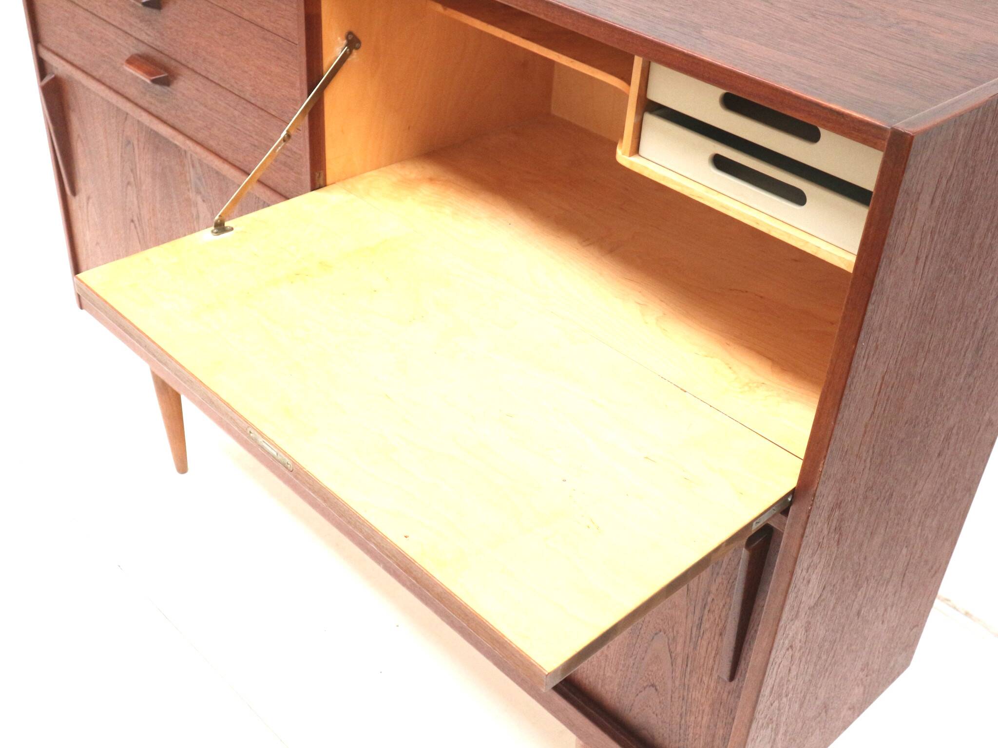Enfilade vintage de Hugo Troeds, Bra Bohag, Suède